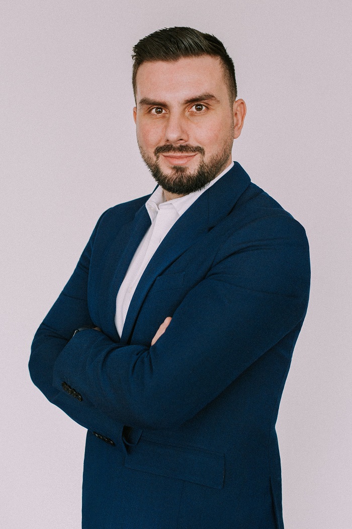 Vara 2025 în eCommerce: 10,9% mai multe comenzi la final de iunie prin platforma easySales; Trendyol și FashionDays, cele mai rapide creșteri