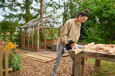 STIHL își consolidează poziția pe segmentul de utilaje pe acumulator prin lansarea GTA 30, un nou model de motoferăstrău multifuncţional, care răspunde cererii crescute pentru soluții compacte și eficiente pentru utilizatori